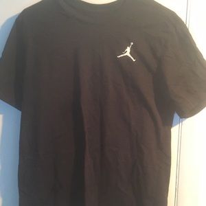 Selling short sleeve Jordan’s shirt